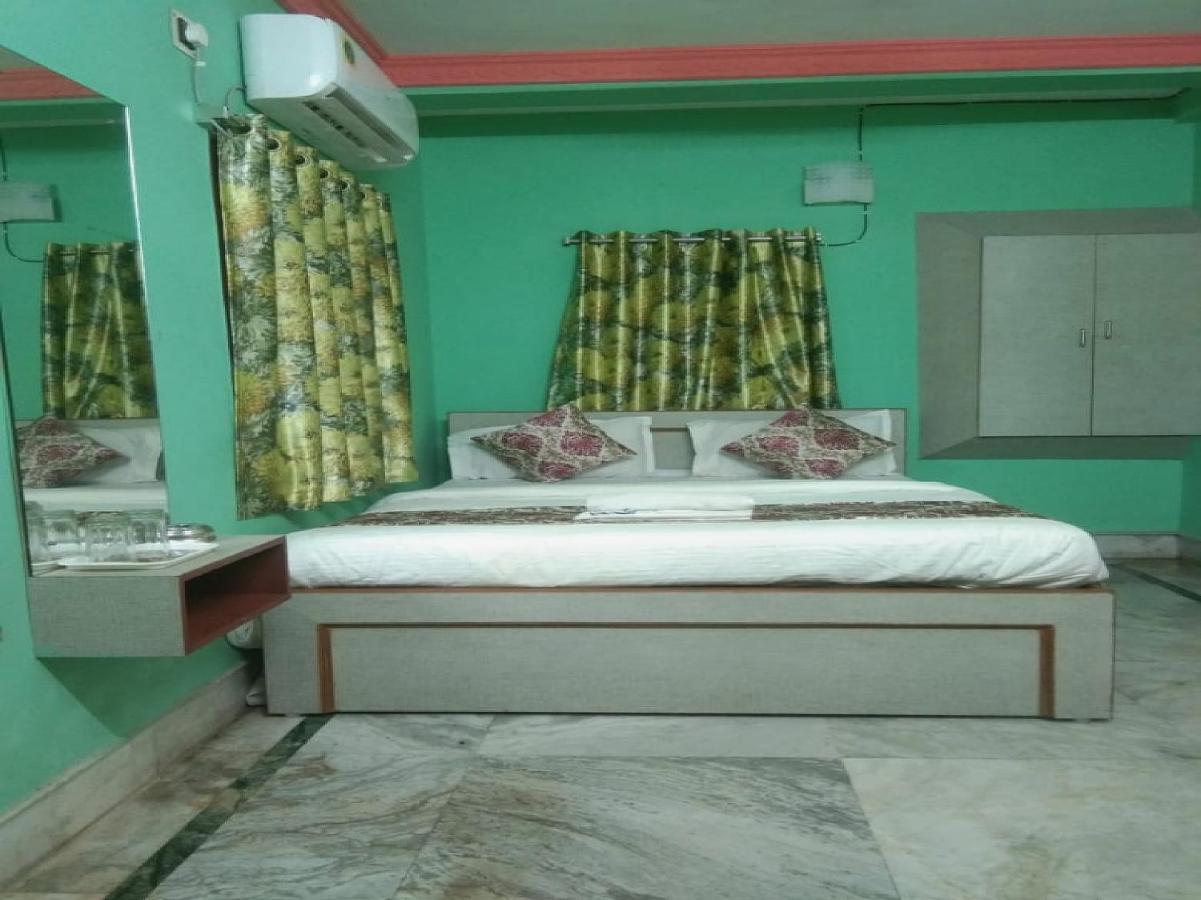 Hotel O Palace Inn Near Acropolis Mall Jādabpur Exteriör bild